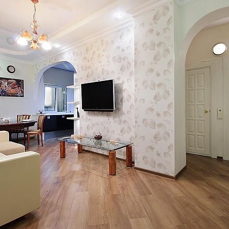 Апартаменты Art Deco на Кирова 5 Витебск Экстерьер фото